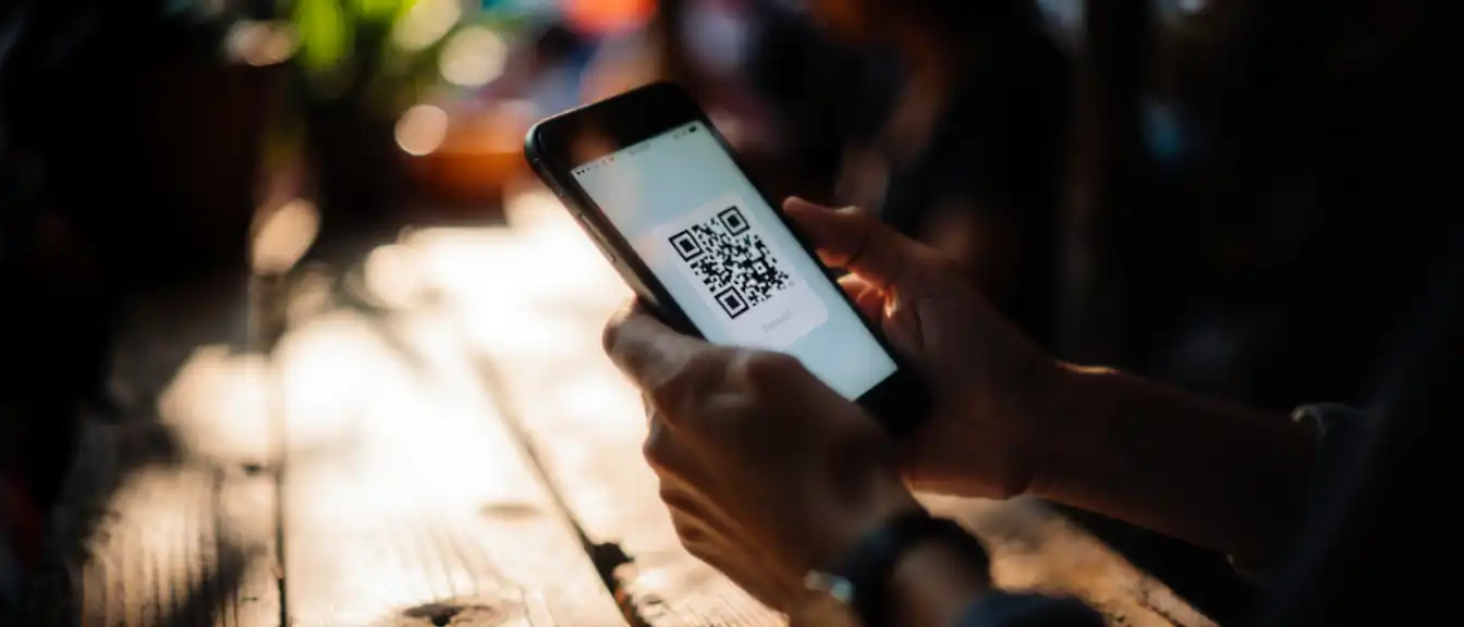 Без границ и валютных счетов: Т-банк внедряет привычную оплату по QR-кодам в зарубежных поездках