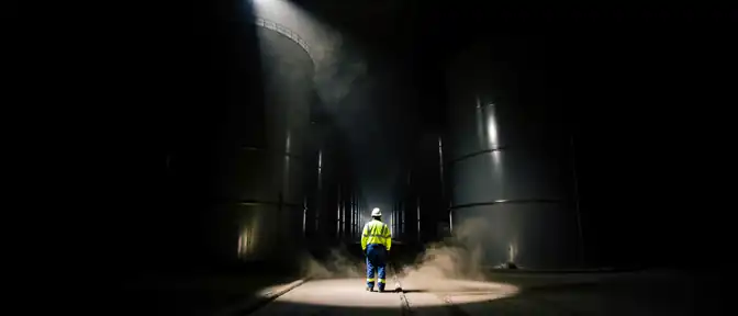 Энергетическая тревога в Европе: запасы газа в хранилищах рухнули до критической отметки